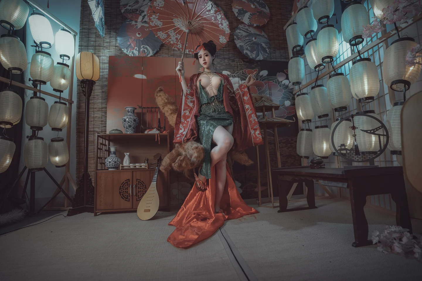 钛合金TiTi - 青丘赤狐 [64P-825MB] tg@simisebaisi 【丝足阁】010.webp